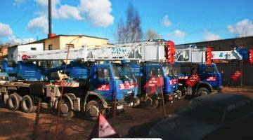 Аренда автокрана Галичанин 32 тонны с гуськом 9 метров Аренда автокрана КС-55729-1В Галичанин на базе шасси Камаз-6540 грузоподъемностью 32 тонны