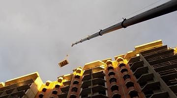 Подача материалов на крышу