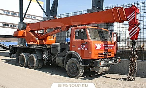 Автокраны: виды и особенности Автокраны: виды и особенности