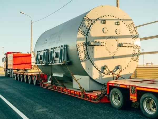 Перевозка негабаритного груза на трале